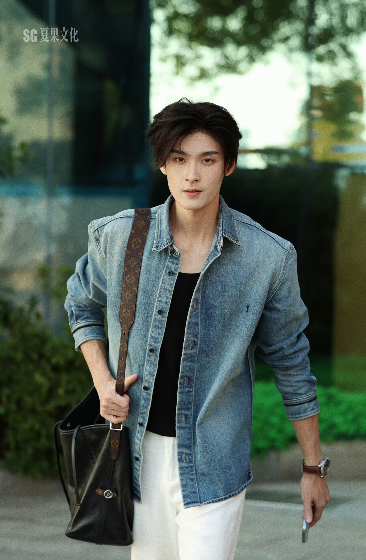 2026 New Style Saint L Embroidered Denim Jacket (MM050-B40)