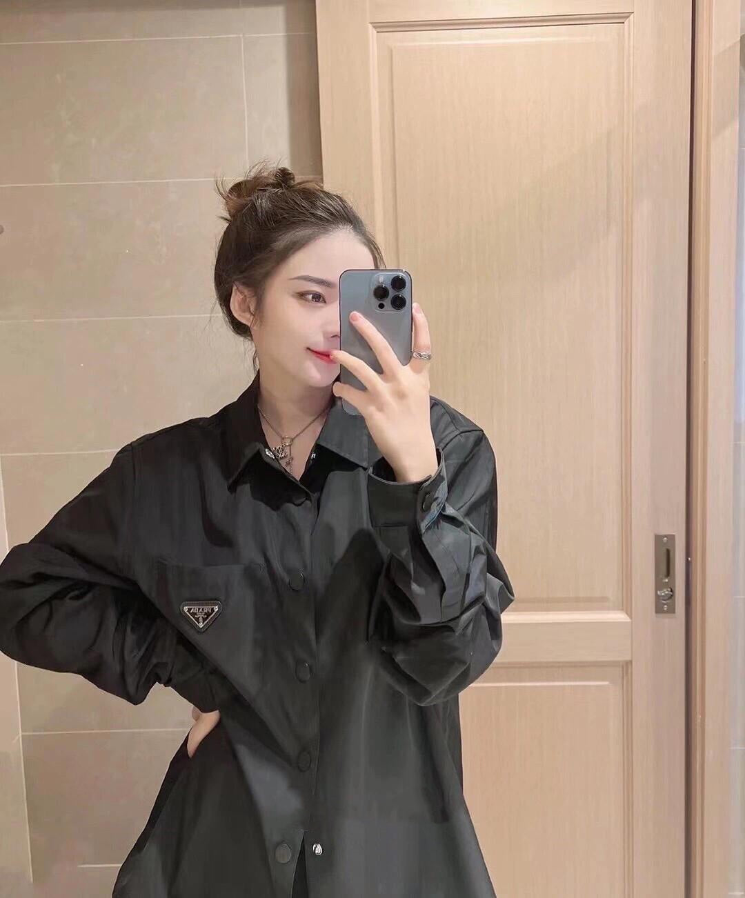 2026 New Model Triangle Brand Nylon Shirt (MM069-B30)