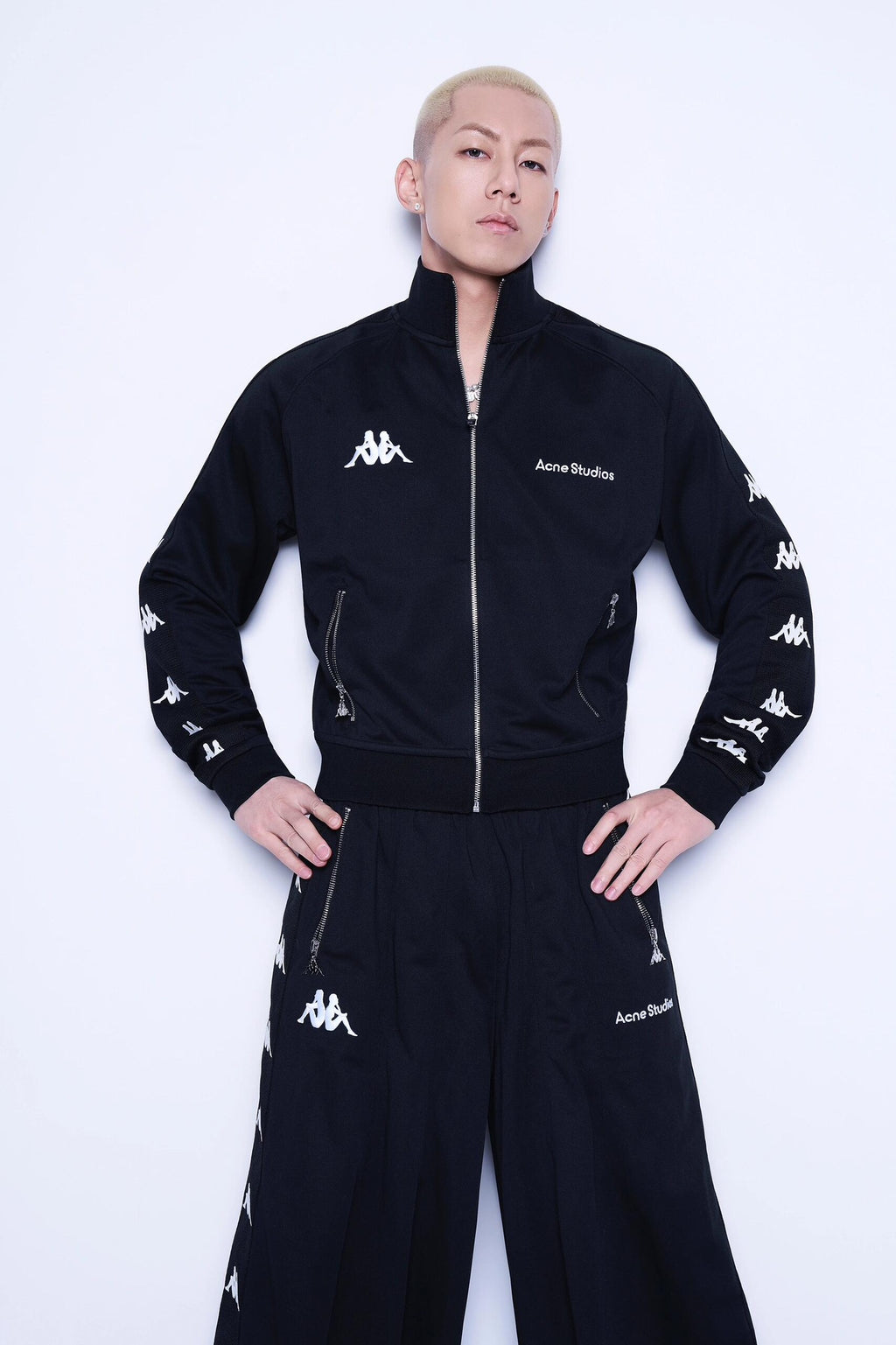 [VIP Exclusive] 2026 new model Acn logo zipper sweatshirt (25267-B85)