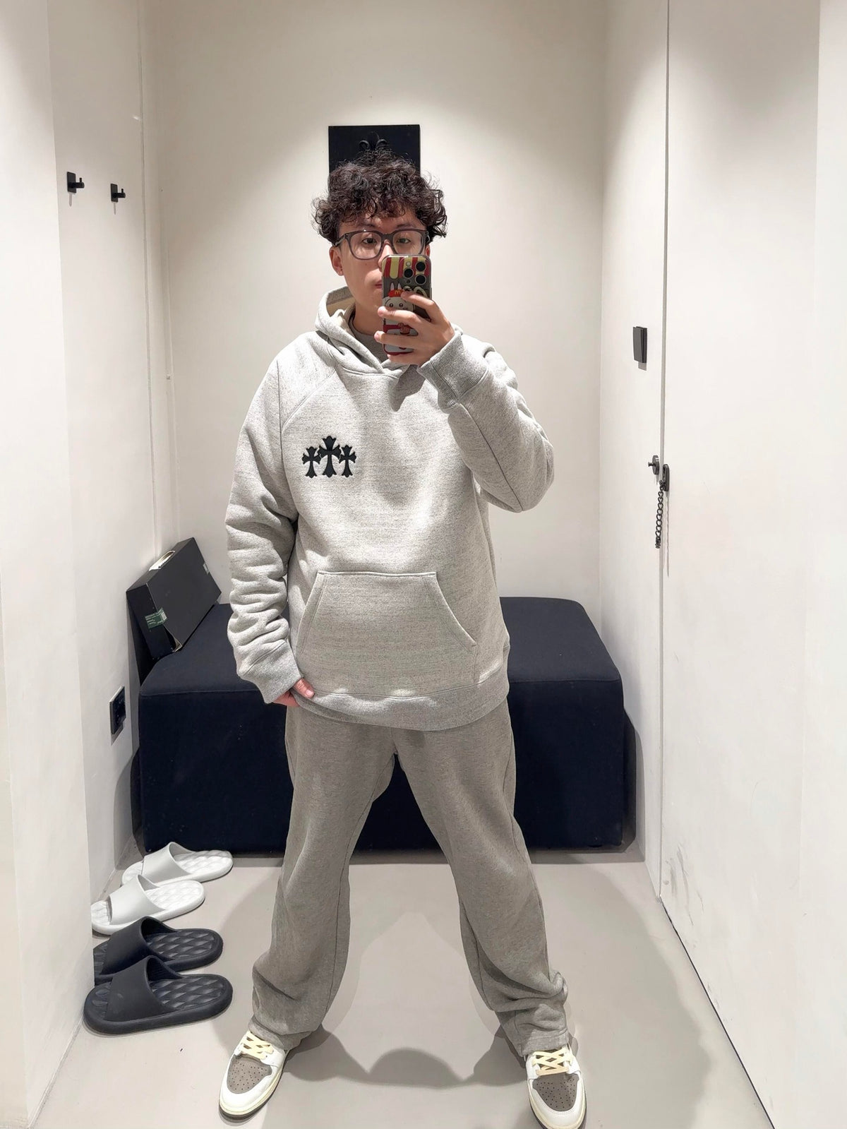 2026 New Model CH Logo Hoodie (CC912-B60)