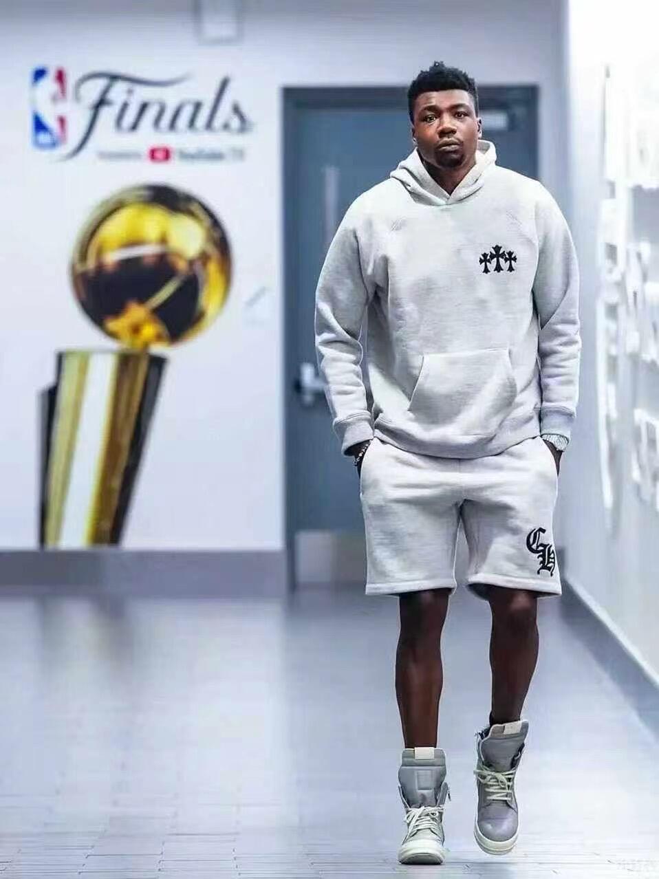 2026 New Model CH Logo Hoodie (CC912-B60)