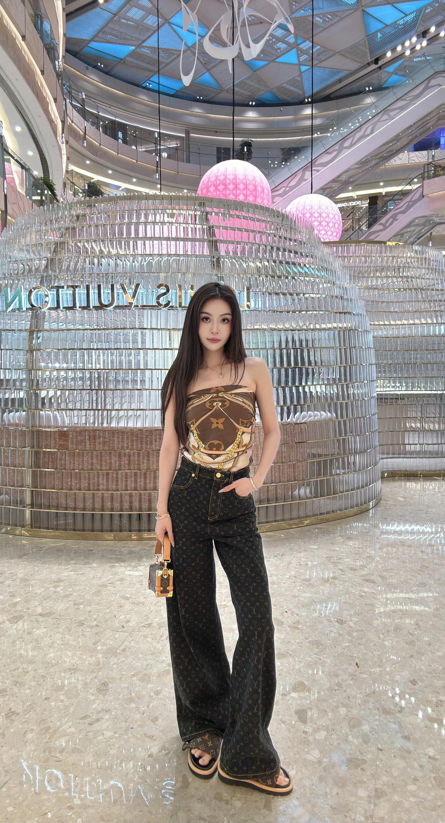 2026 Women's LY Label Printed Denim Pants (EE403)