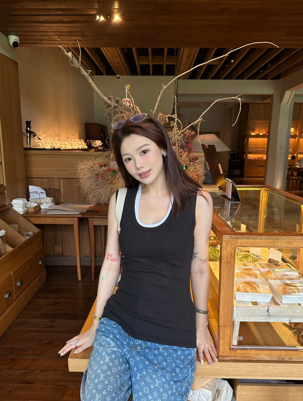 2026 Women's LY Embroidered Tank Top (EE437)