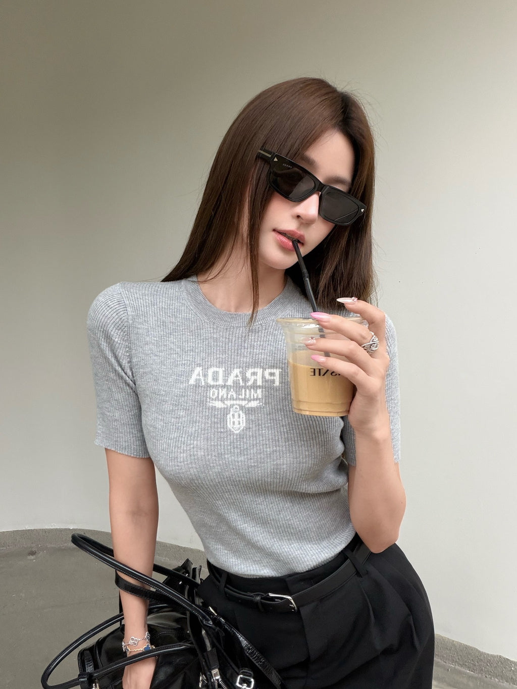 2026 Women's Triangle Brand Logo Long-Sleeved Sweater (FF780)