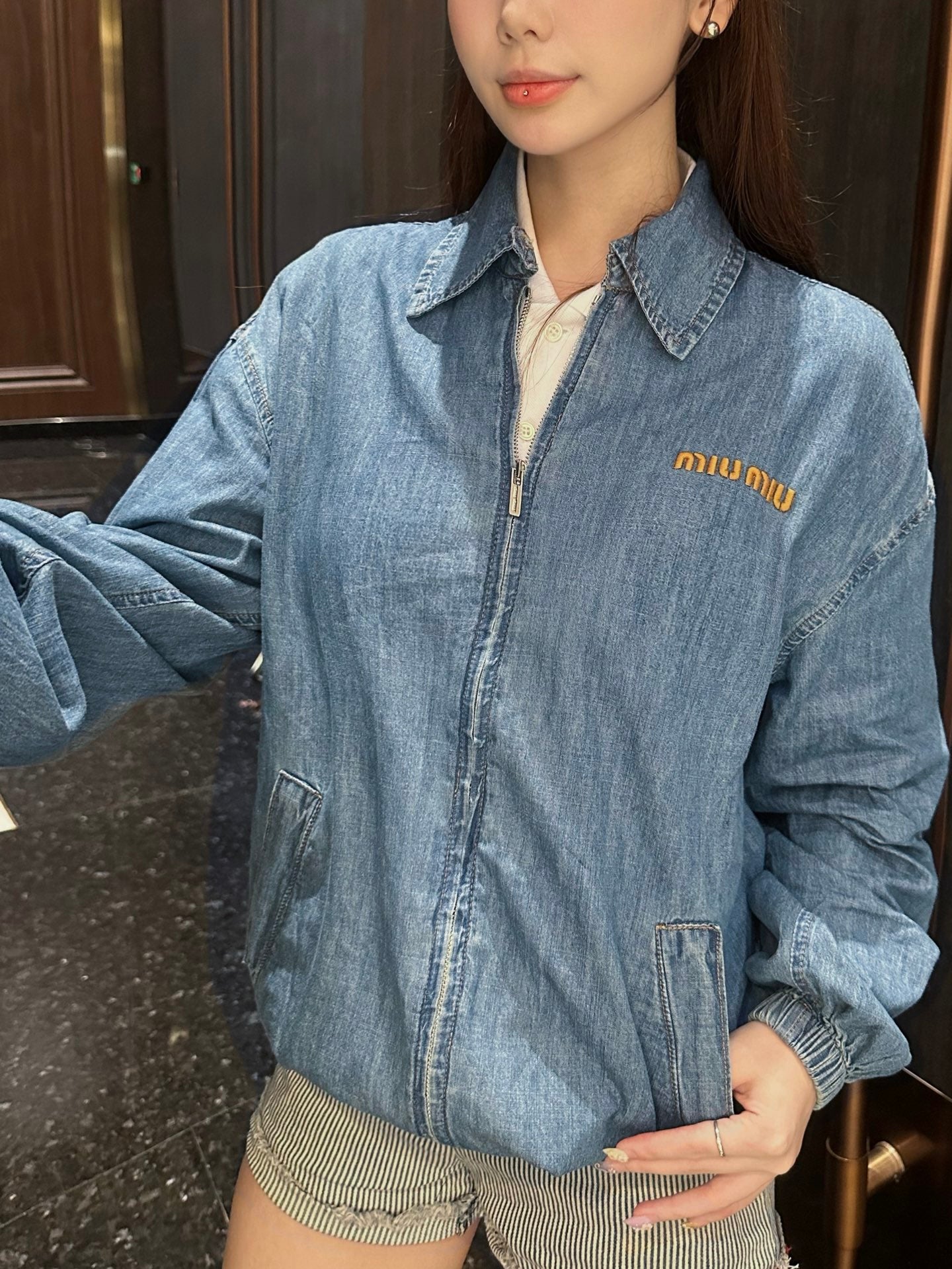 2026 Women's MM Embroidered Logo Denim Jacket (EE433)