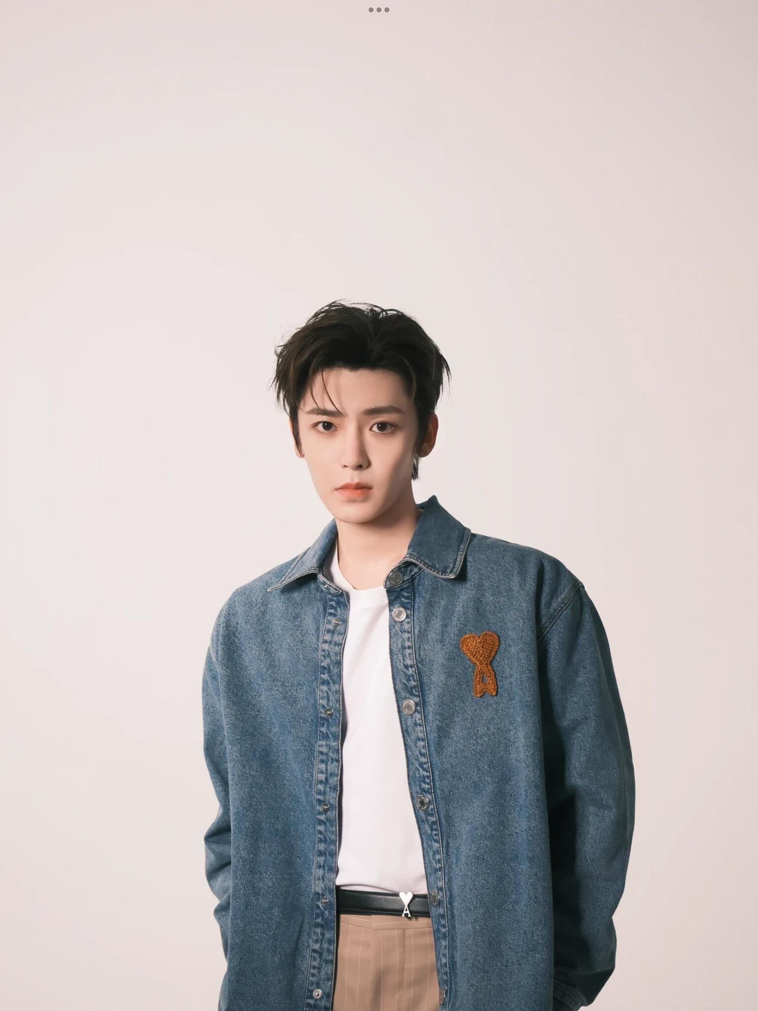 2026 New Model Heart A Knitted Love Denim Jacket (BB864-B70)
