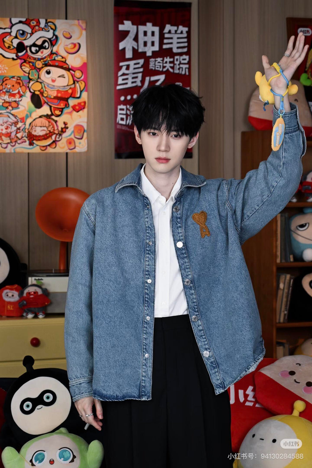 2026 New Model Heart A Knitted Love Denim Jacket (BB864-B70)