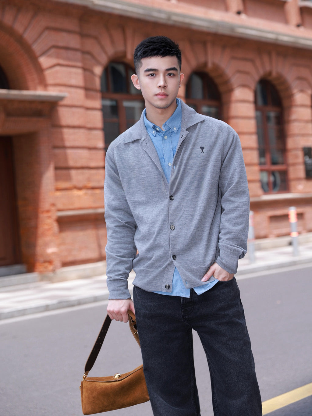 2026 New Model Heart A Embroidered Knit Cardigan (AA652-B10)