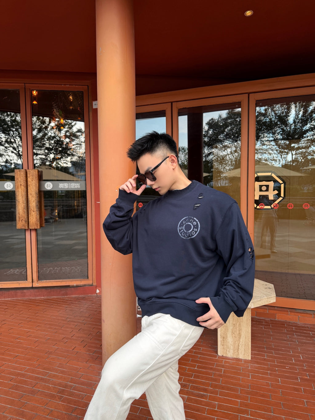 2026 New Model Acn Hole-Embossed Vintage Logo Sweatshirt (AA695-A90)