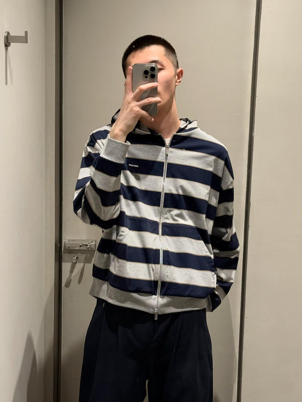 2026 New Model MM Logo Striped Hooded Coat (AA672-B75)