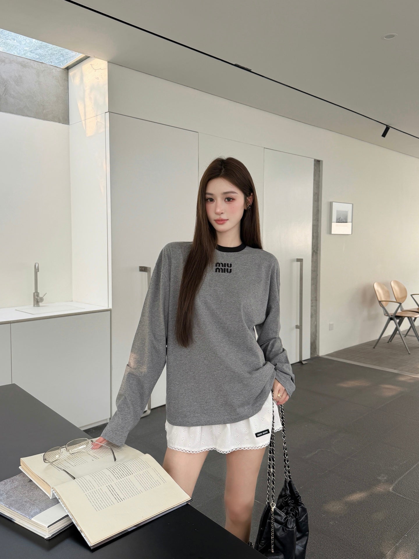 2026 Women's MM Patch Embroidered Logo Long-Sleeved (FF817)