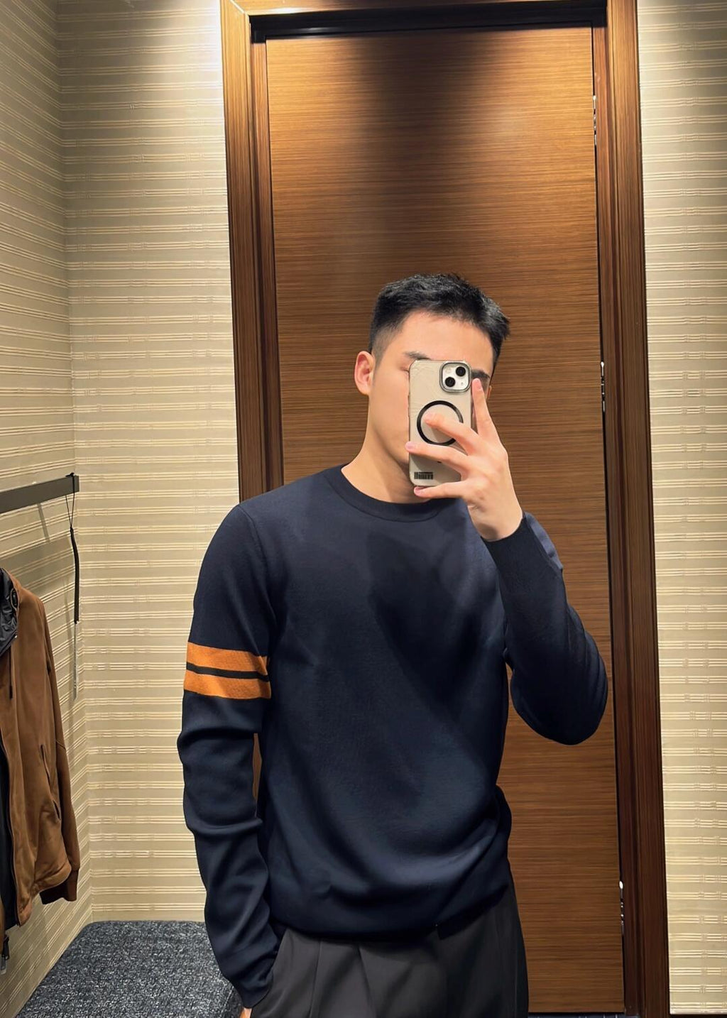 2026 New Model ZE Striped Sweater (AA1009-B10)