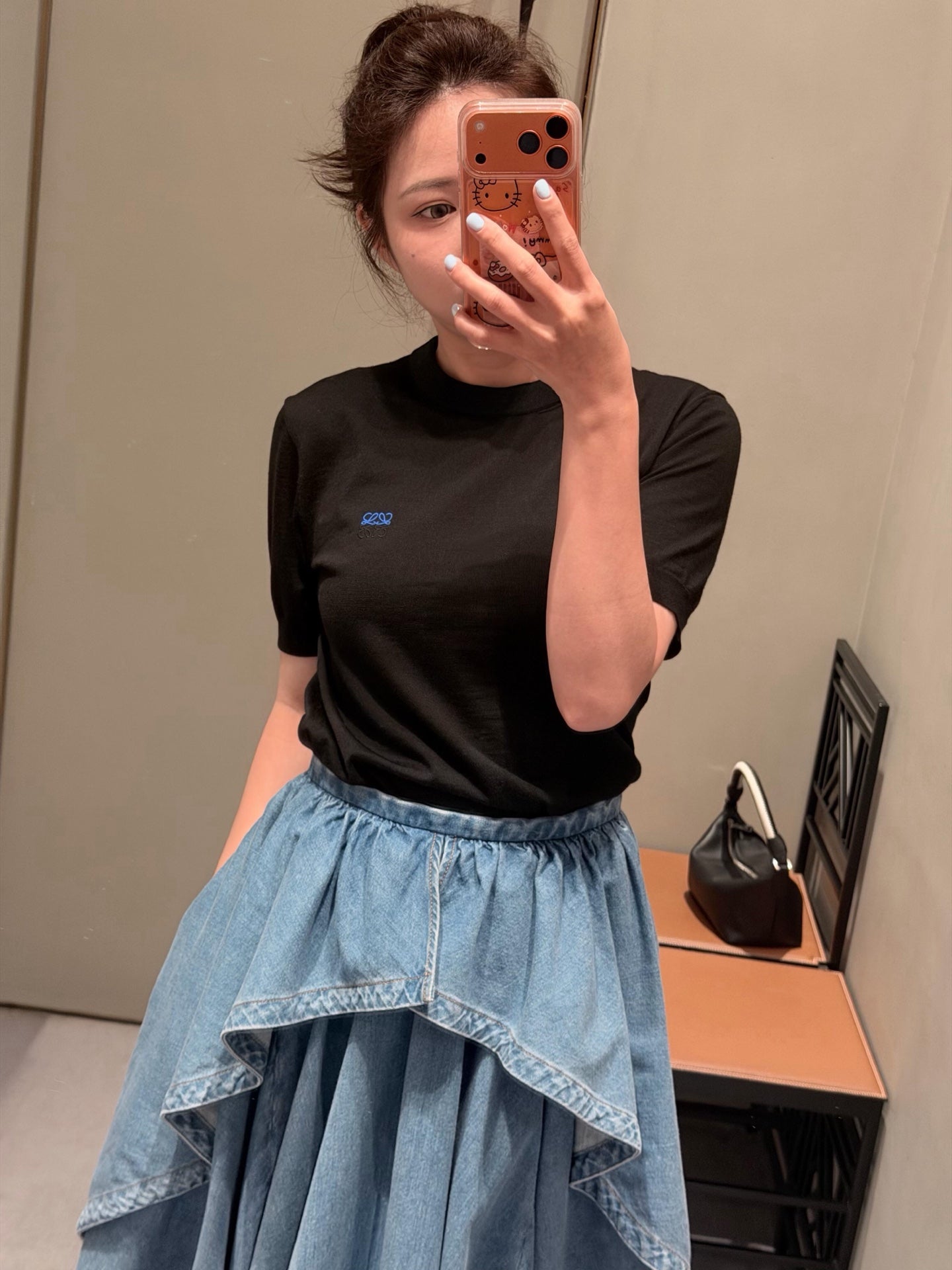 2026 Women's Way Embroidered Short-Sleeved Sweater (DD149)