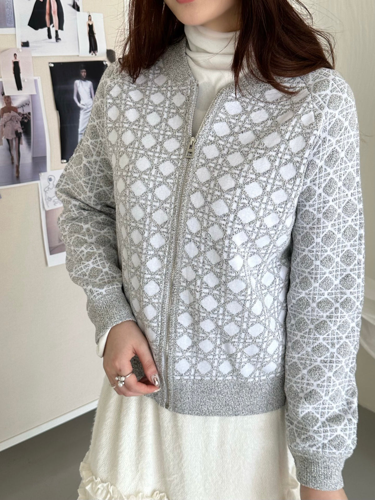 2026 Women's CD Plaid Sweater Coat (DD191)