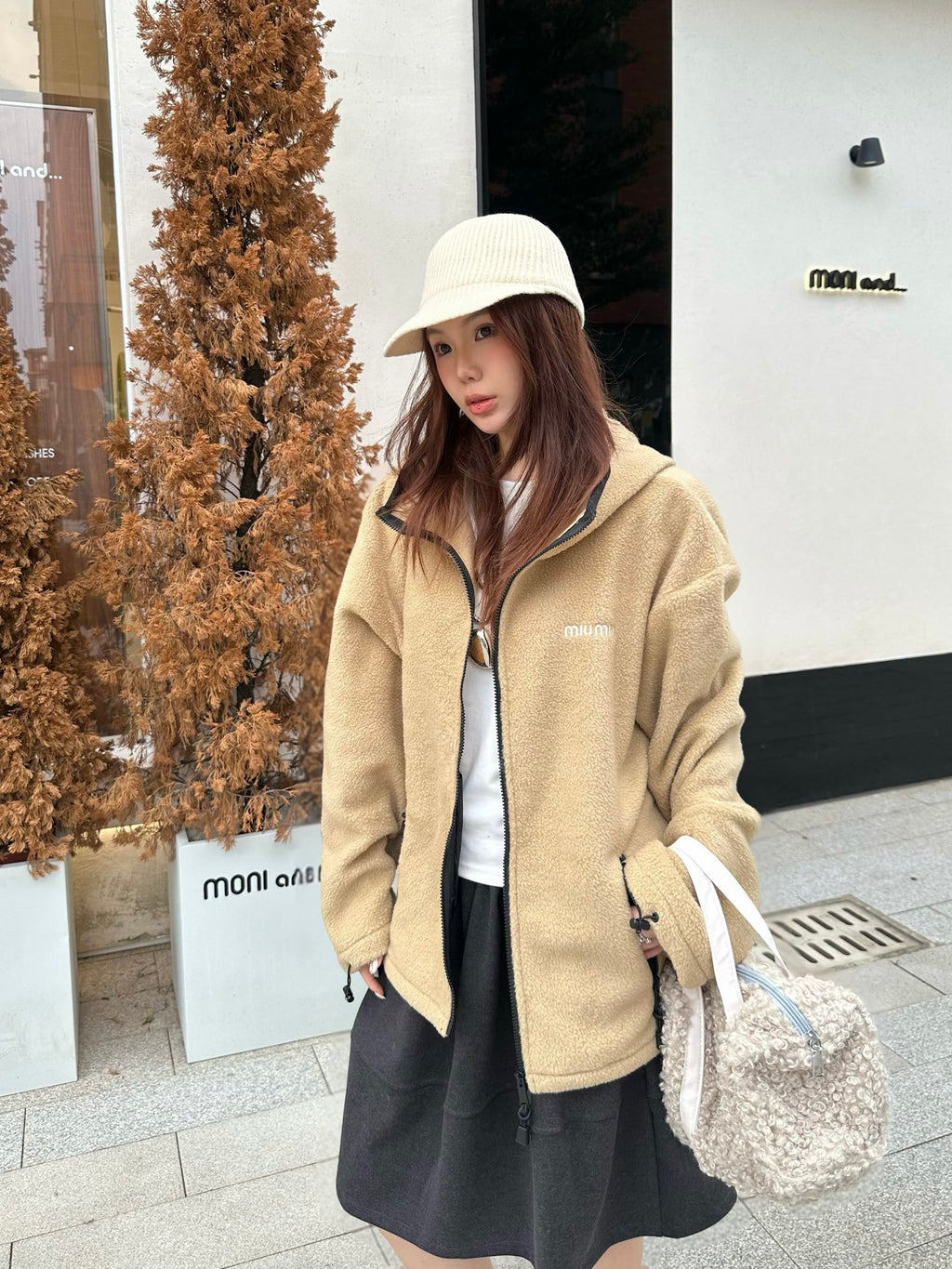 2026 Women's MM Embroidered Logo Hooded Coat (FF821)