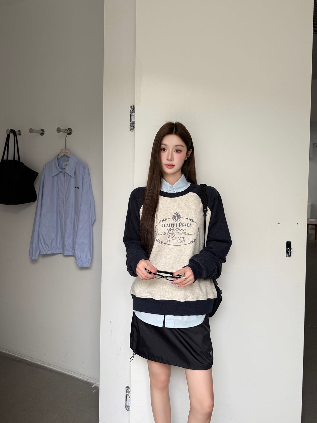2026 Women's Triangle Brand Printed Colorful Sweatshirt (FF823)