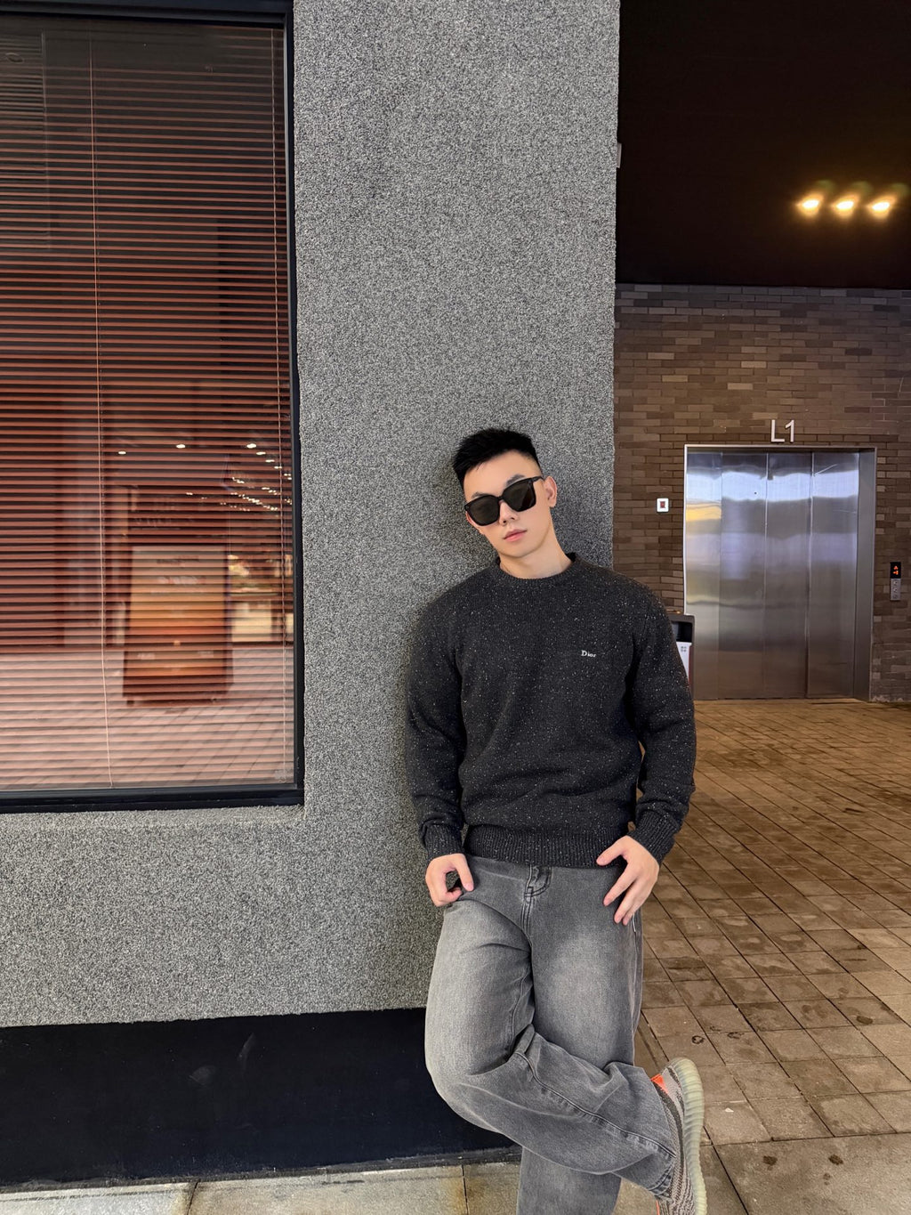 2026 New Style CD Embroidered Blending Sweater (AA1010-B25)