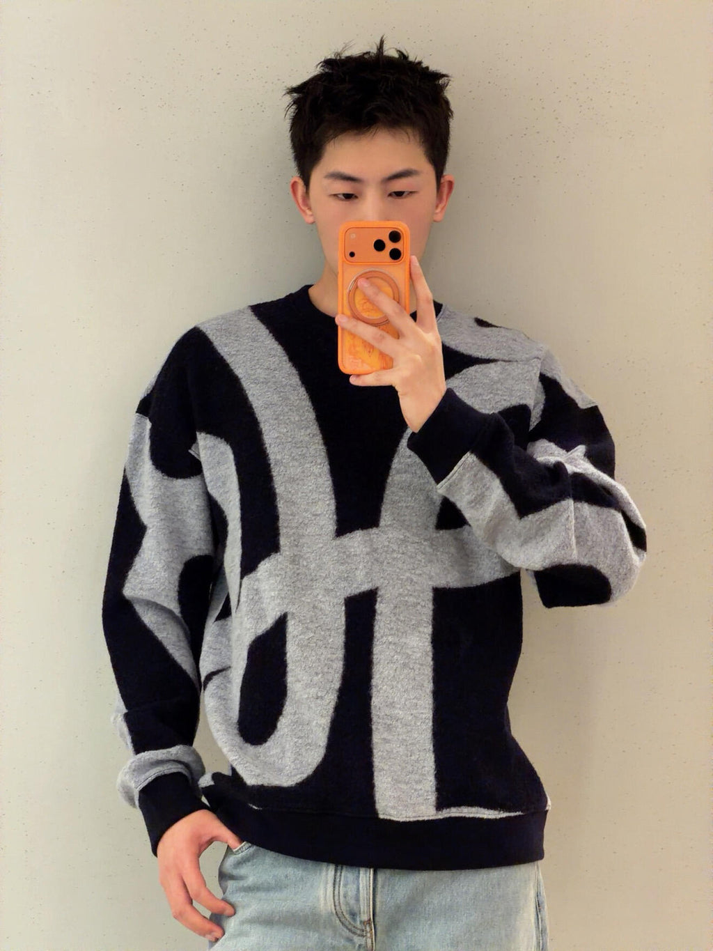 2026 New Style Way Embroidered Jacquard Sweater (AA697-B40)
