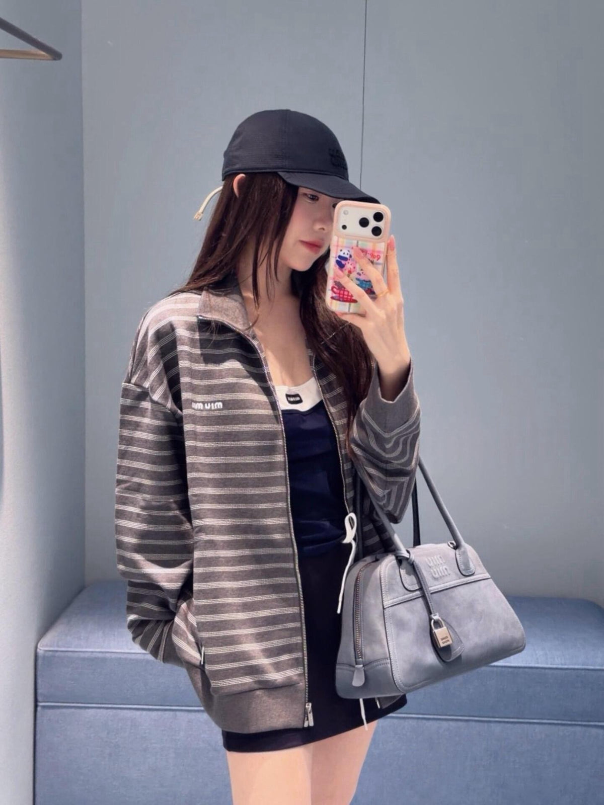 2026 Women's MM Logo Striped Zip-Up Coat (FF820)