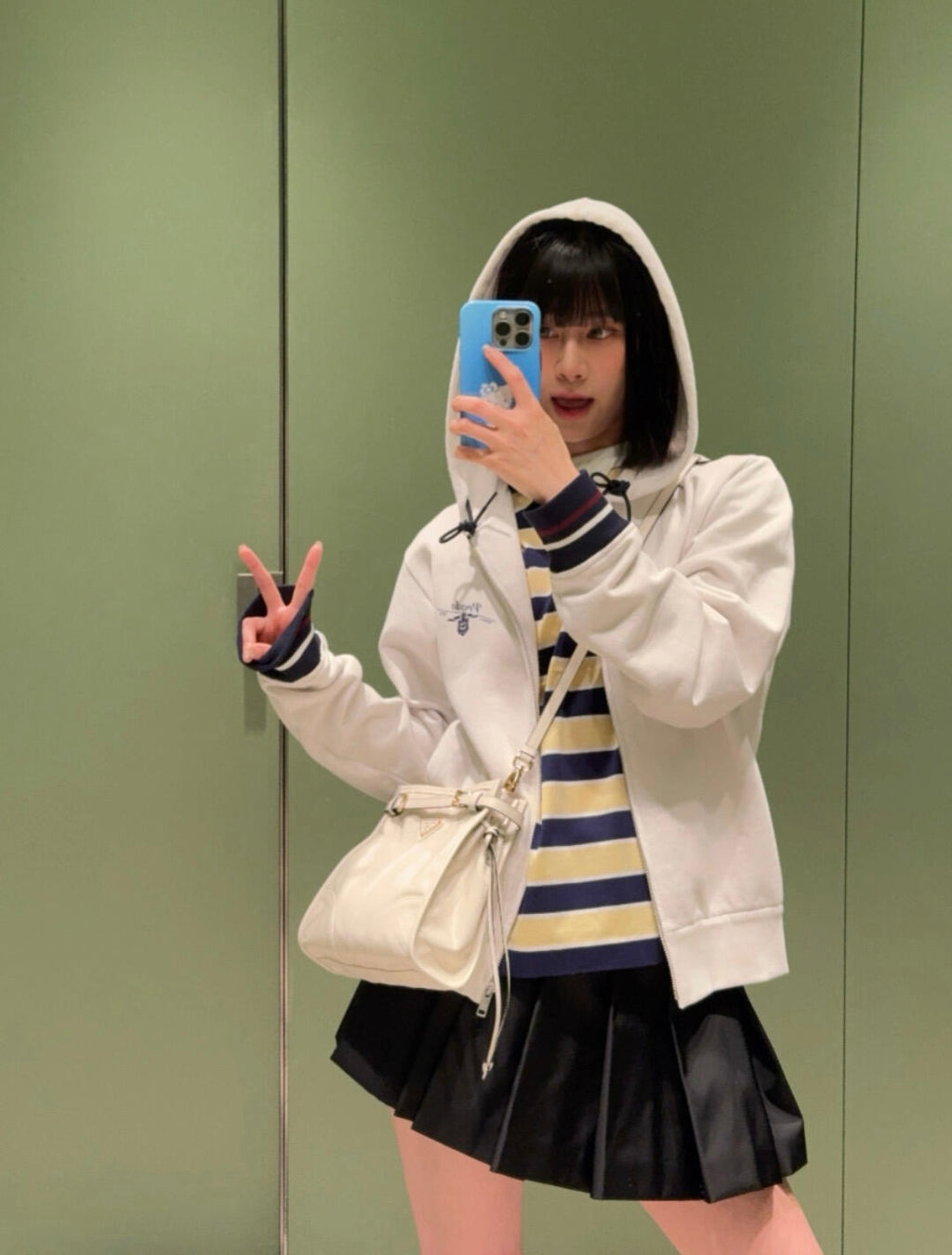 2026 Women's Triangle Brand Printed Hooded Zip-Up Coat (FF772)