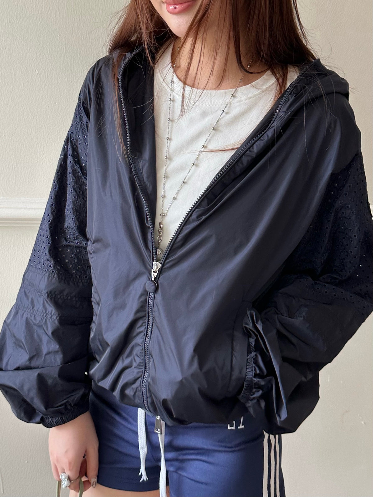 2026 Women's Mon Logo Hollowed-out Hooded Jacket (DD175)