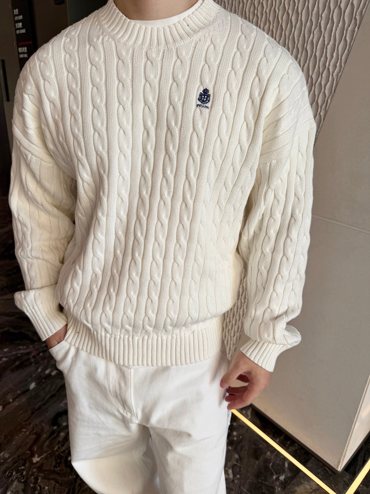 2026 New Model Triangle Brand Embroidered Twisted Knit Sweater (CC7032-B20)