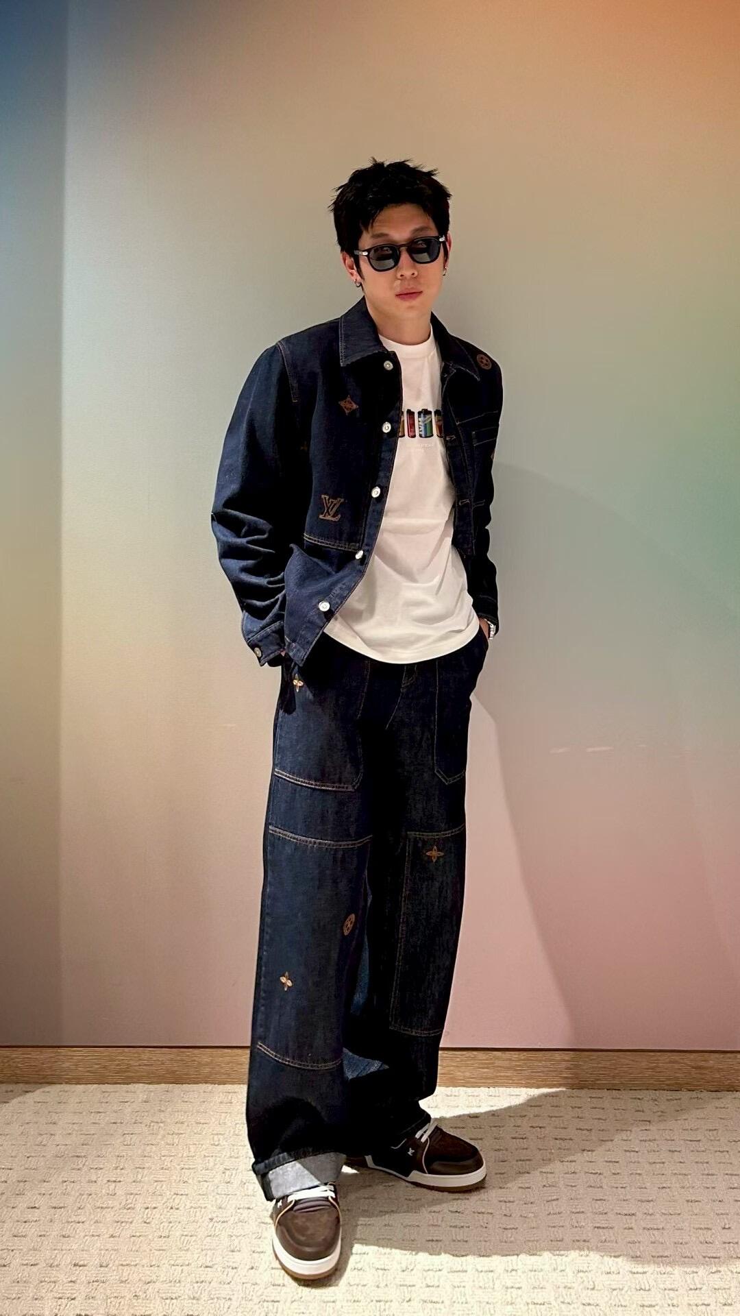 2026 New Model LY Embroidered Logo Denim Jacket (BB4050-C00)