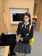 2026 Women's Triangle Brand Embroidered Plaid Sweater (FF839)