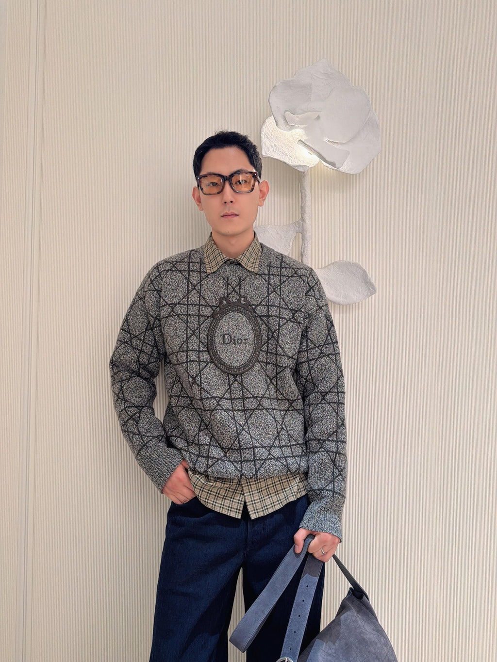 2026 New Style CD Emblem Embroidered Vine Pattern Sweater (AA1037-B60)