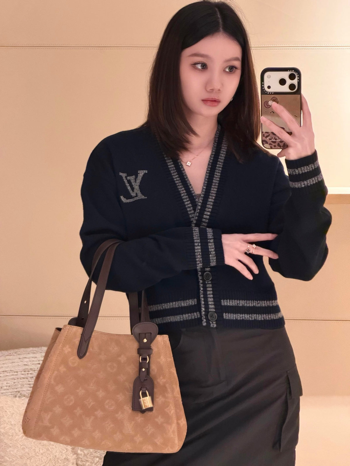 2026 Women's LY Label Peony Flowered Blouse Sweater (DD211)