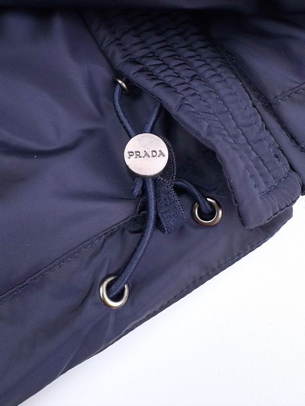 2026 New Triangle Brand Pocket Down Jacket (25297-D65)