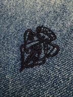 [VIP Exclusive] 2026 New GU Embroidered Family Crest Denim Shirt (BB734-B40)