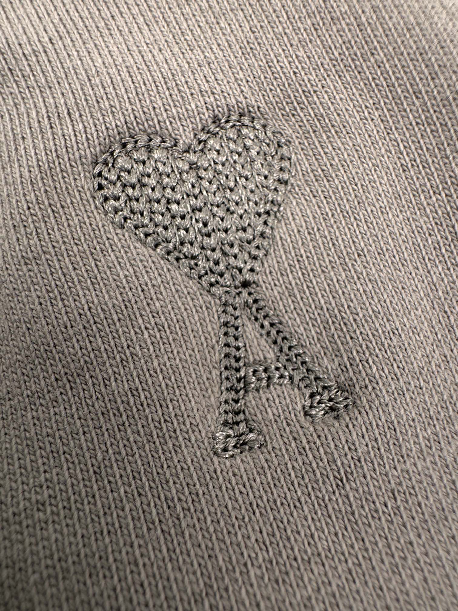 2026 New Heart A Heart Embroidered Shorts (MM037-A50)