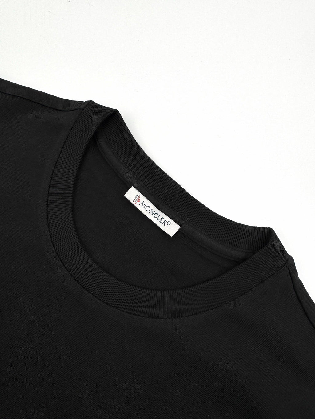 2026 New Mon Patch Logo Short-Sleeved T-Shirt (AA539-A10)