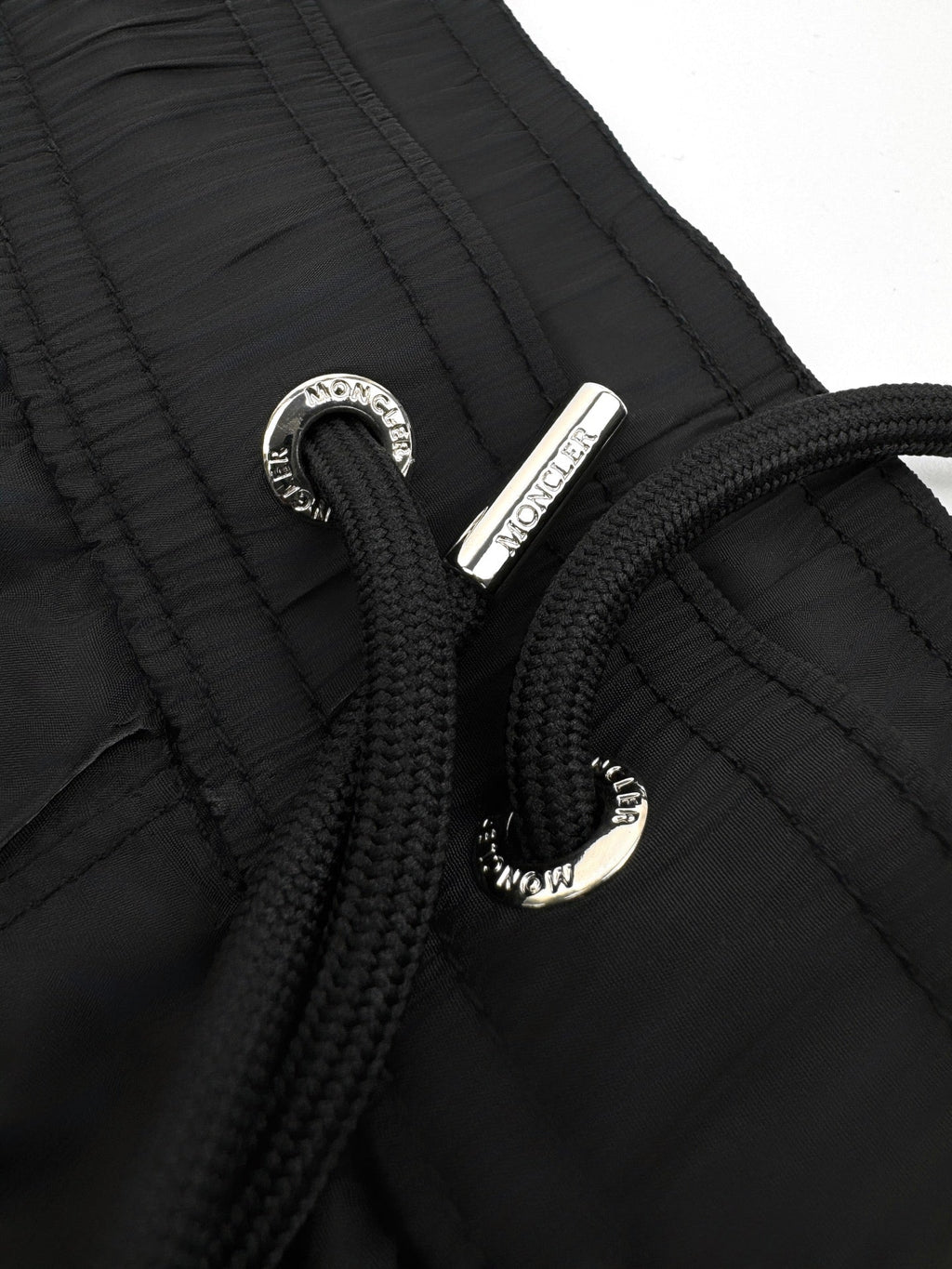 2026 New Mon Logo Pocket Shorts (BB800-A40)