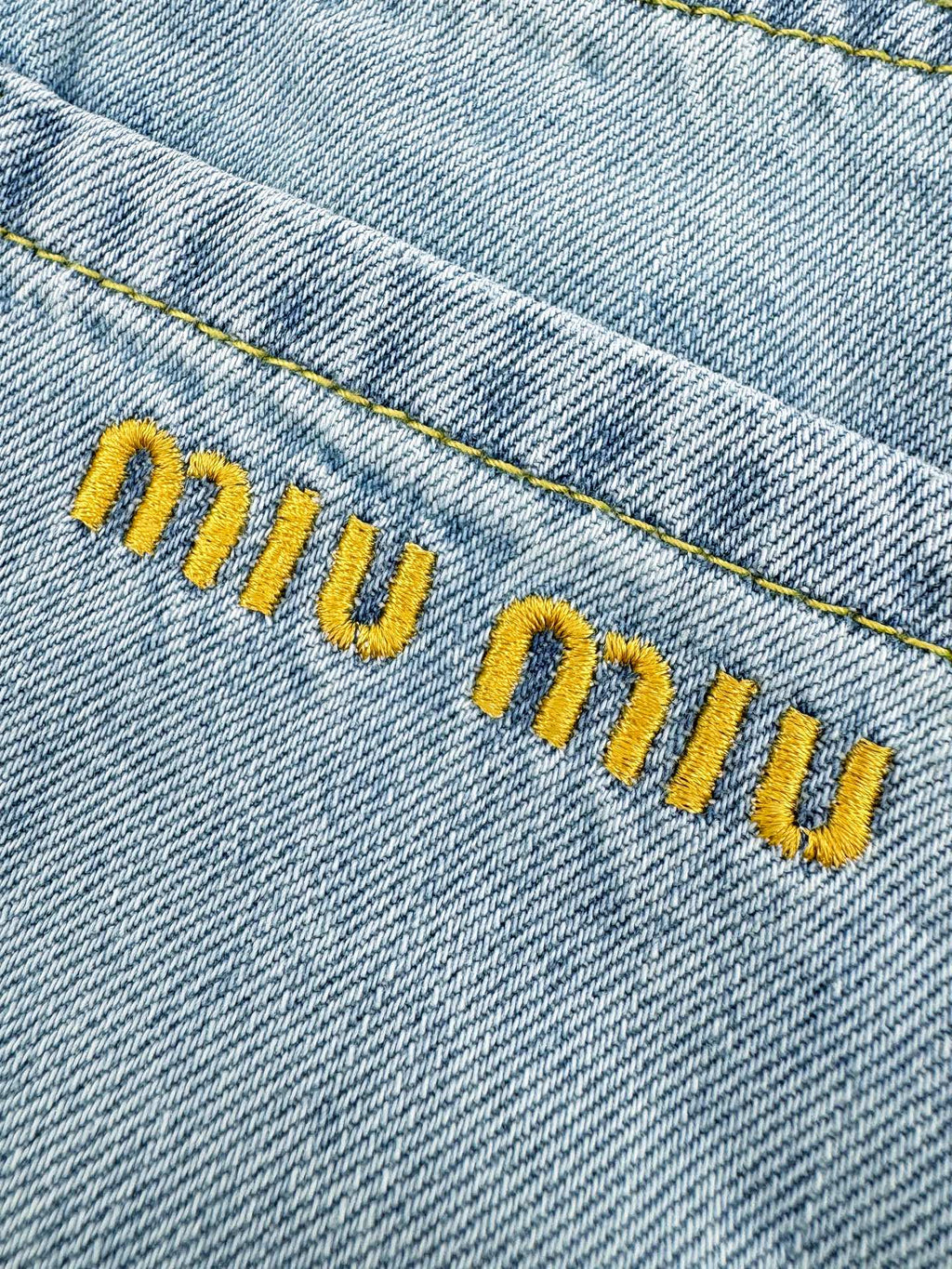 2026 Women’s MM Embroidered Logo Jeans  (EE410)