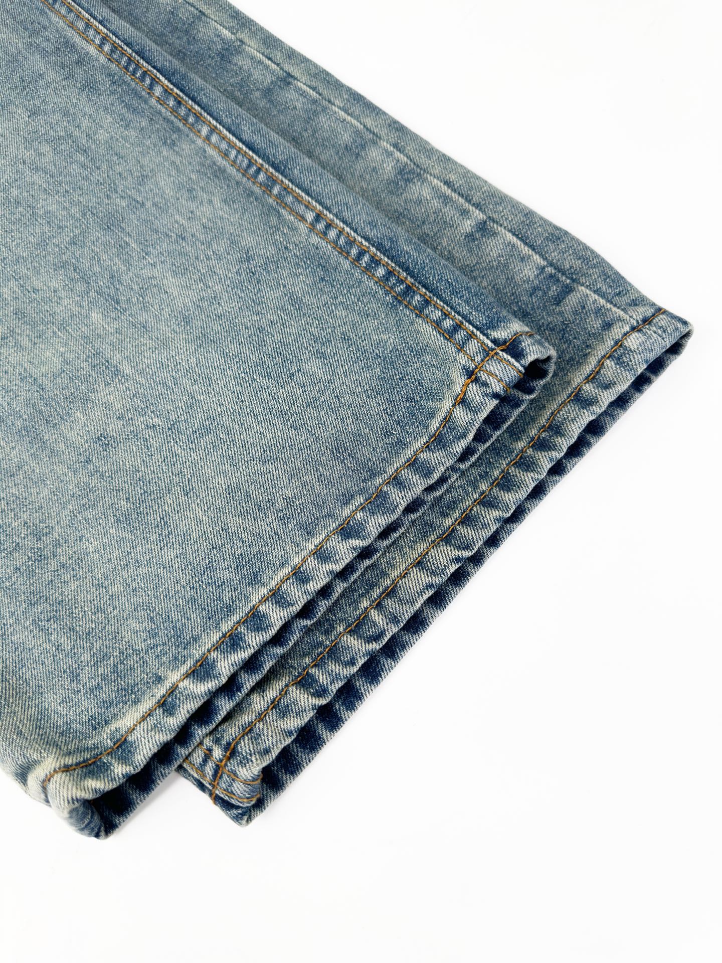 2026 Women’s Way Embroidered Leather-Tagged Jeans (EE414)
