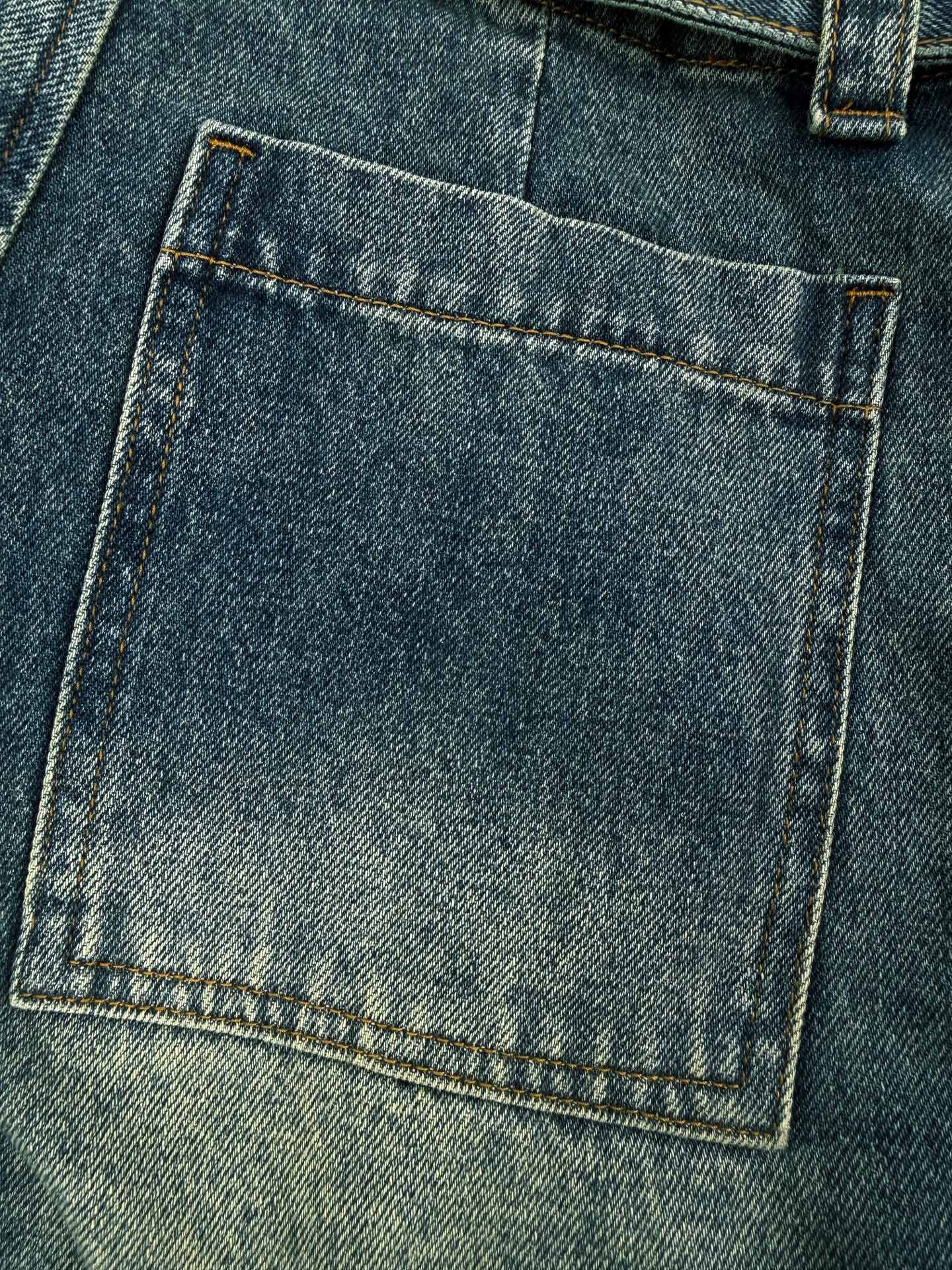 2026 New Way Leather Patch Jeans (BB828-B70)