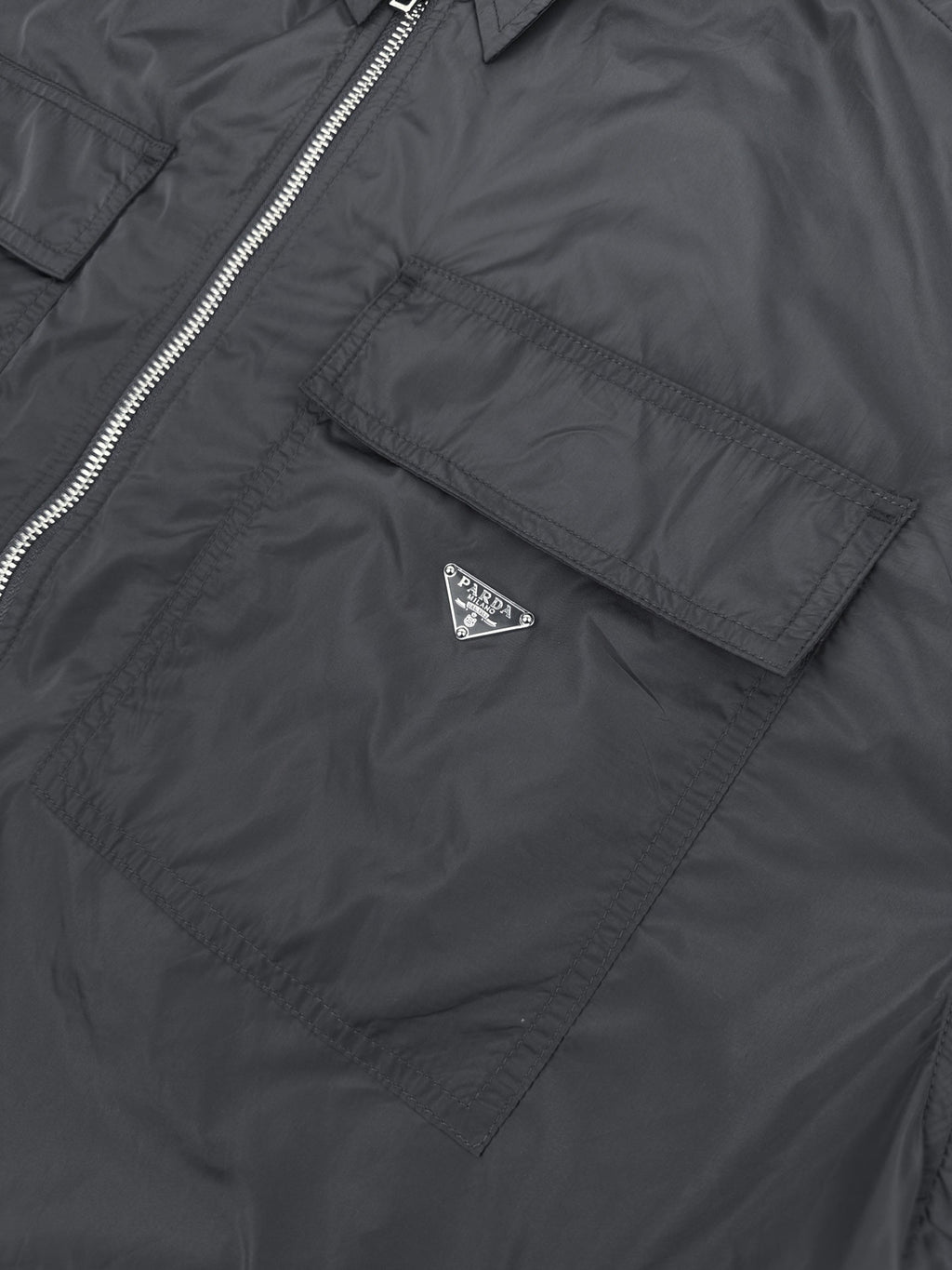 2026 New Triangle Brand Pocket Shirt (AA614-A90)