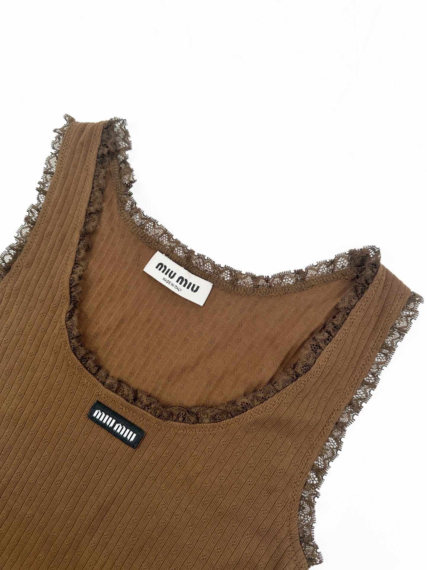2026 Women’s MM Lace-Trimmed Tank Top (FF742)