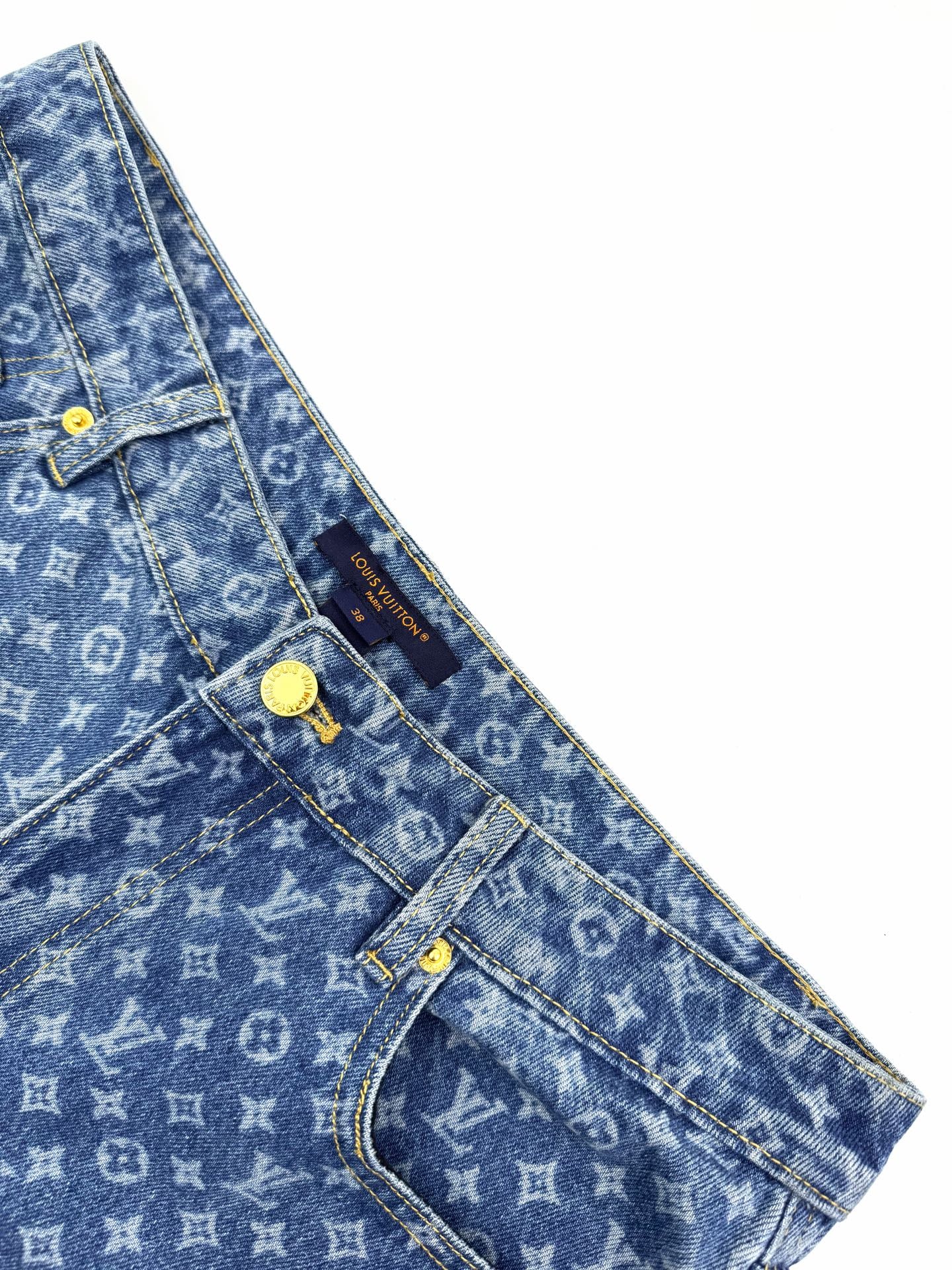 2026 Women's LY Logo All-Over Print Flared Jeans (EE418)