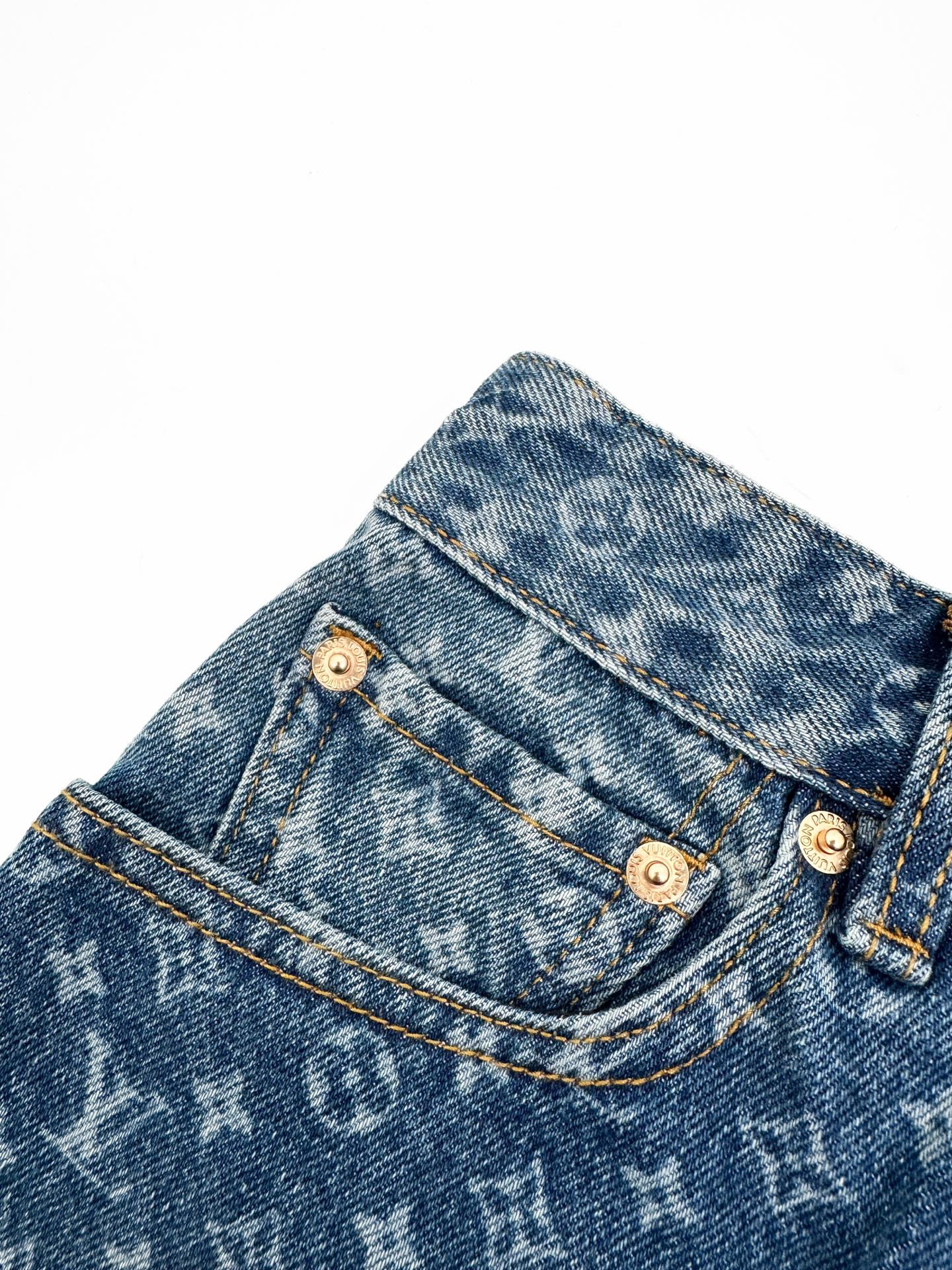 2026 Women's LY Labeled Full-Print Denim Shorts (EE415)