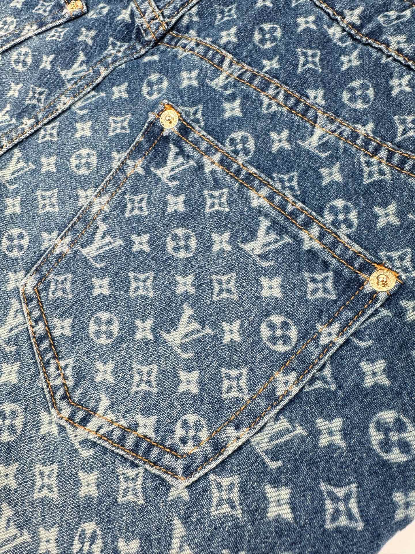 2026 Women's LY Full-Print Denim Overalls (EE441)