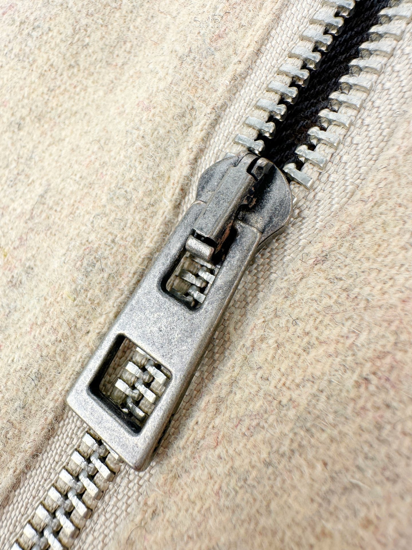 2026 New Style Way Embroidered Wool Zip Jacket (AA503-B90)