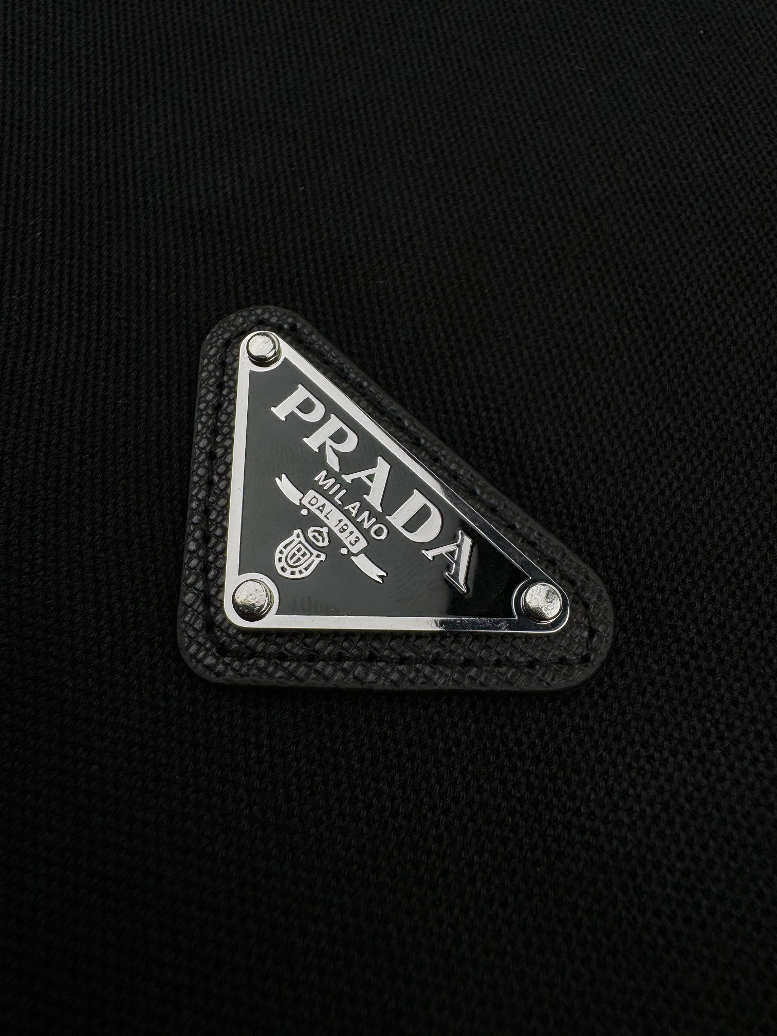 2026 New Model Triangle Brand Polo Long Sleeve Shirt (24066-A70)