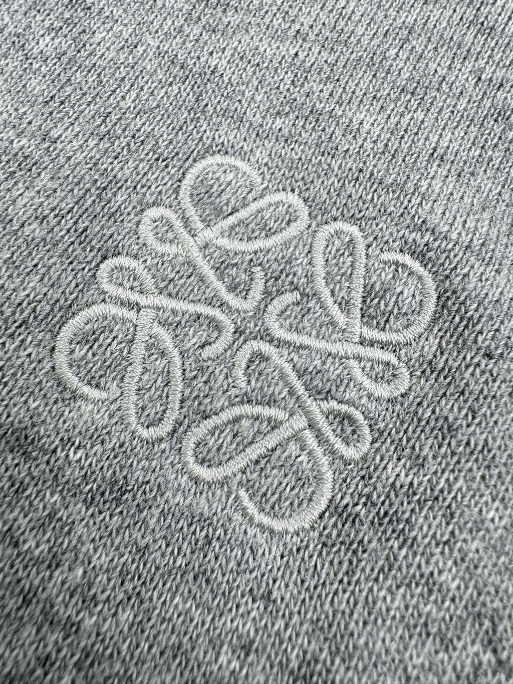 2026 New Style Way Leather Embroidered Hooded Sweatshirt (25196-B10)