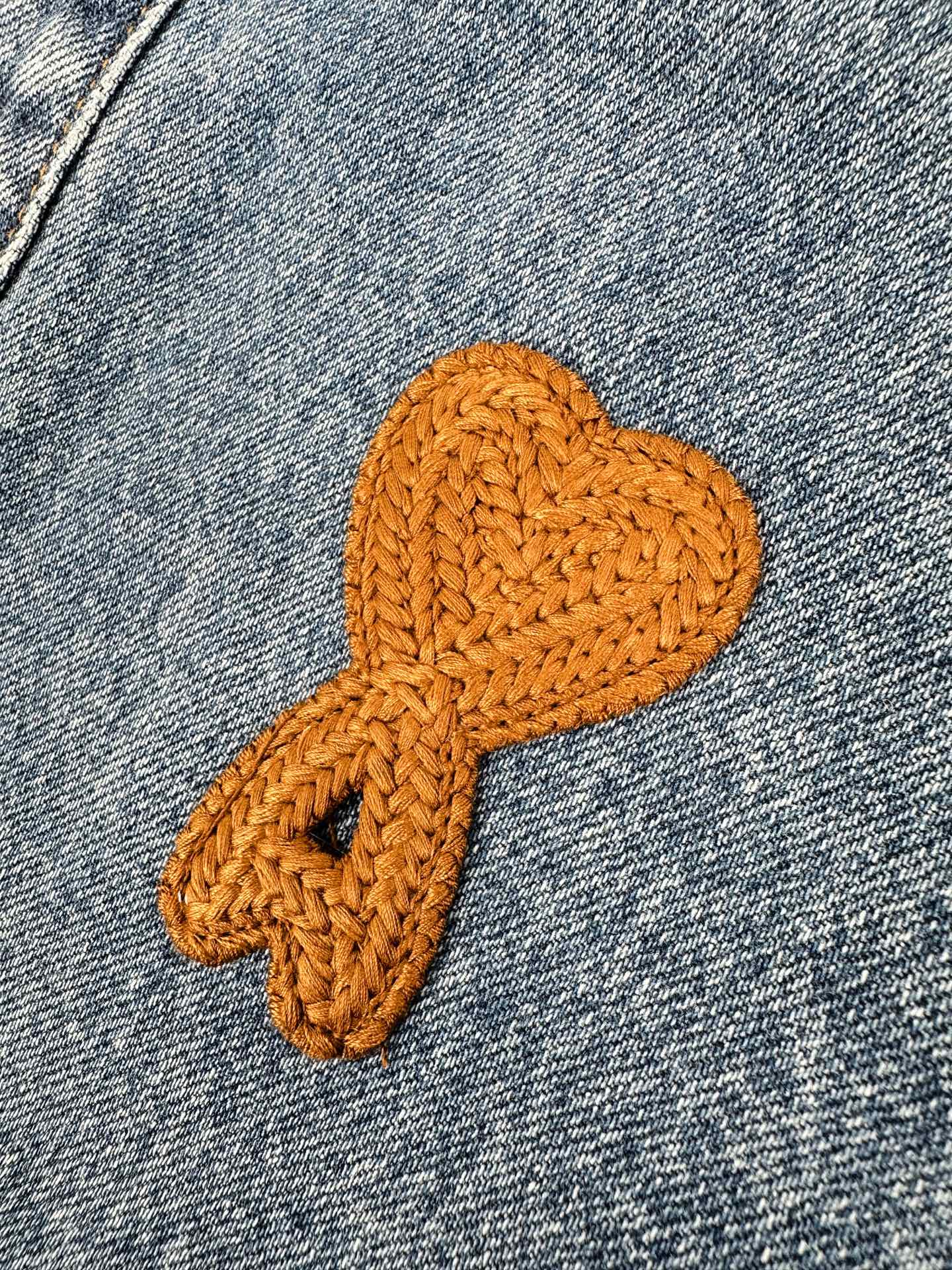 2026 New Model Heart A Knitted Love Denim Jacket (BB864-B70)