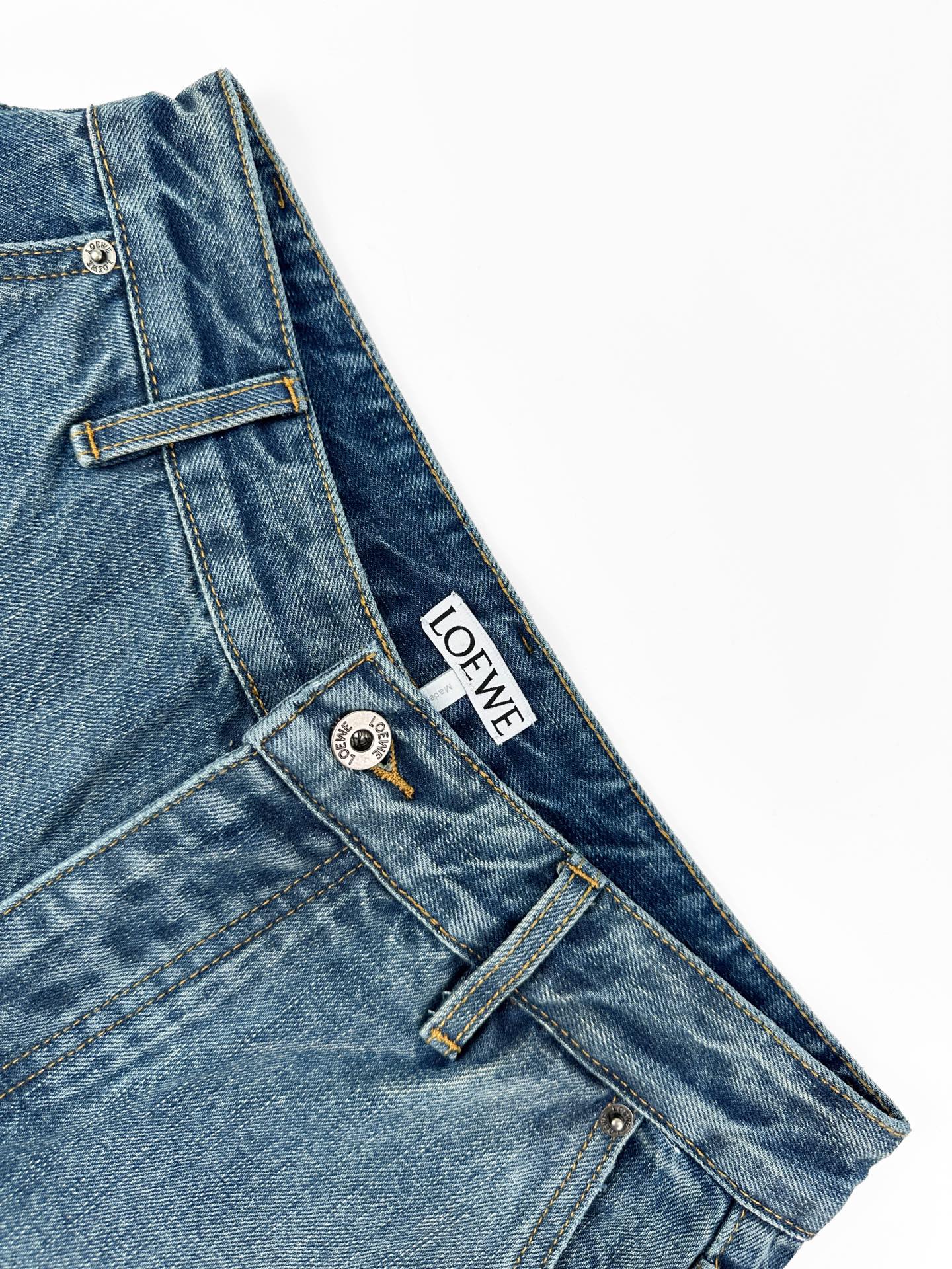 2026 New Style Way Embossed Leather Jeans (BB907-B90)