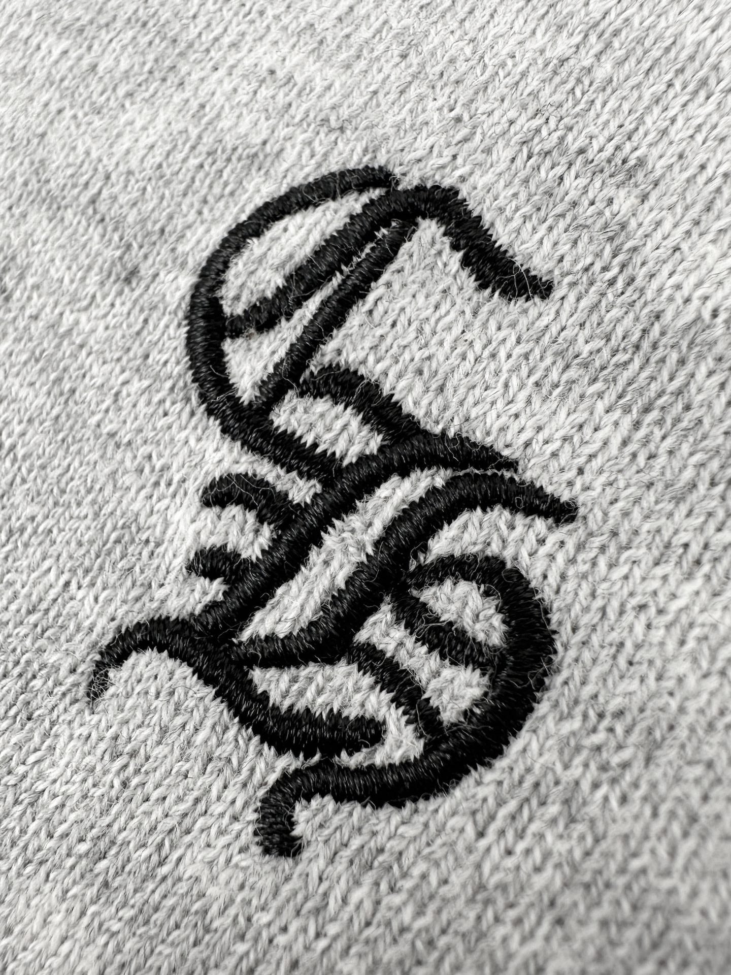2026 Women's CH Logo Embroidered Long-Sleeve (DD153)