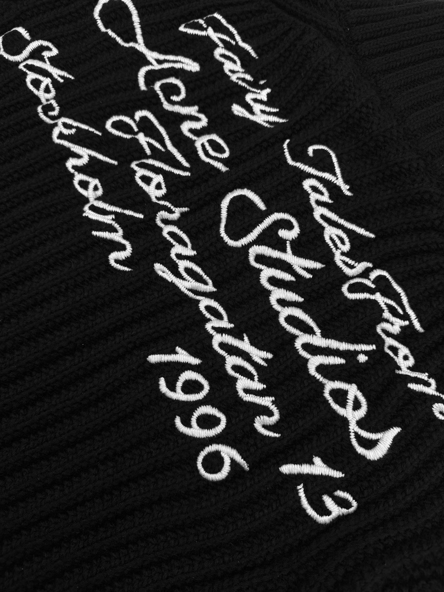 2026 New Model Acn Embroidered Zipper Pullover Coat (25397-C30)